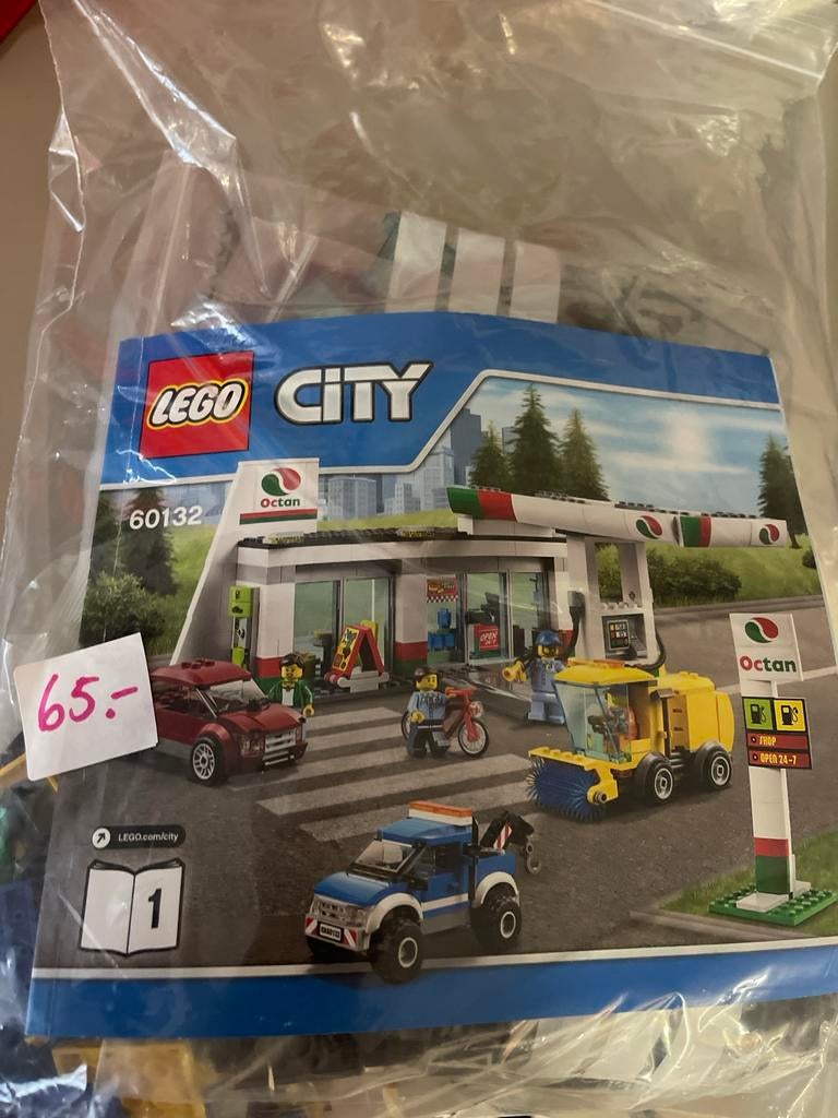 LEGO City 60132 Tankstation - Complete set, Verzenden, Gebruikt, Complete set, Lego