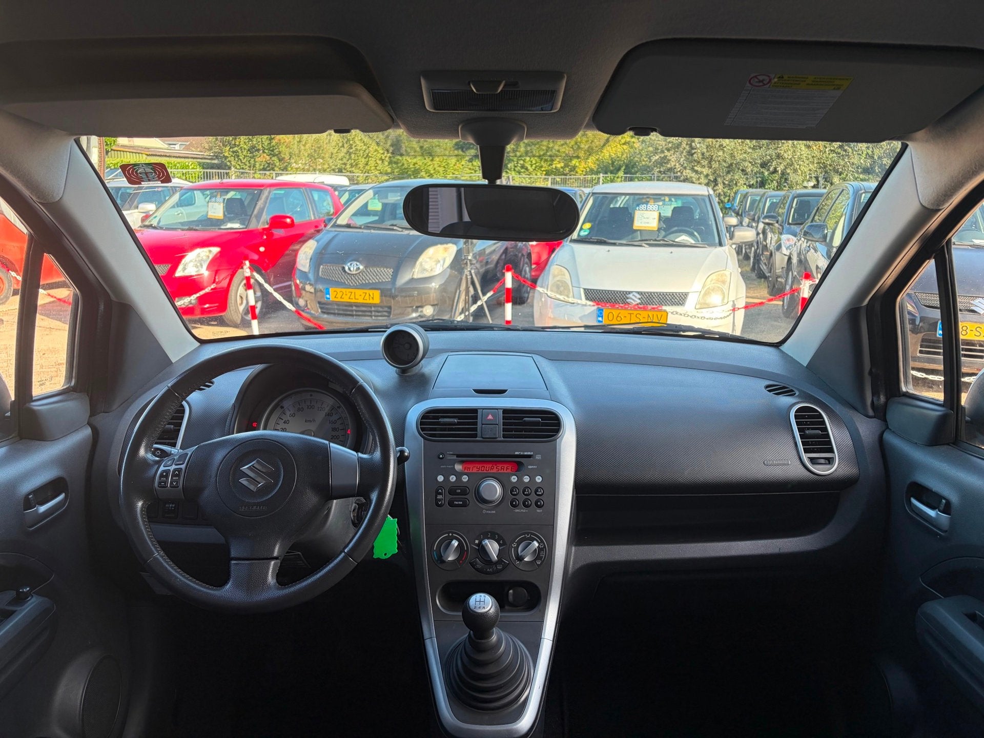 Suzuki Splash 1.0 | 5 Deurs | Airco | Trekhaak | NAP |, Euro 5, Gebruikt, 31 €/maand, Verwarmde buitenspiegels