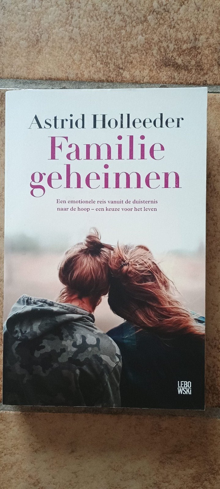 Familie geheimen - Astrid Holleeder, Ophalen of Verzenden, Gelezen, Astrid Holleeder