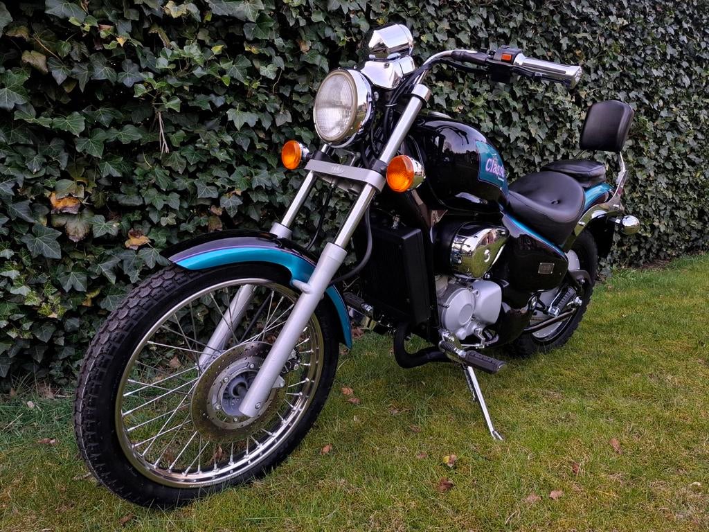 Aprilia Red Rose Classic 50cc Chopper bromfiets! 5 versn., Fietsen en Brommers, 49 cc, Zo goed als nieuw, 5 versnellingen, Ophalen