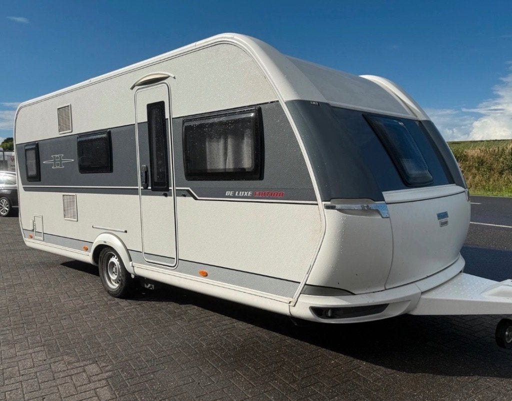 ACTIE!! HOBBY de Luxe Edition 545 KMF met Mover en Voortent, Caravans en Kamperen, Schokbreker, Rondzit, Hobby, Vast bed