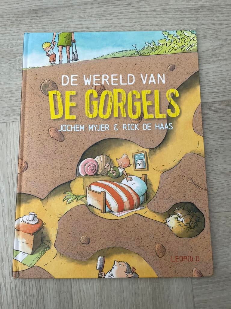 Eerste druk - de wereld van de gorgels, Ophalen of Verzenden, Zo goed als nieuw, Fictie algemeen