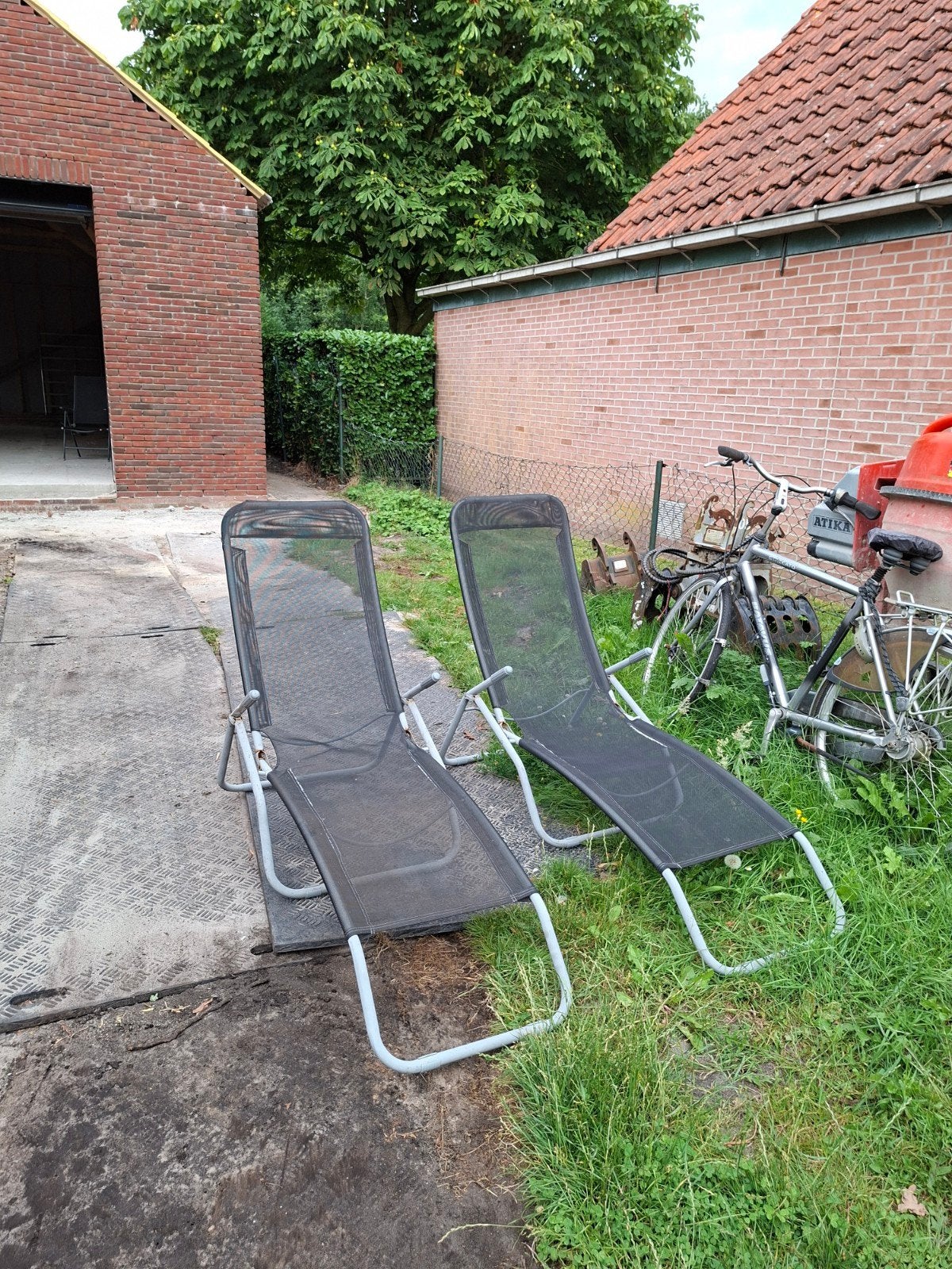 gratis 2 stuks lig/kantelstoelen, Ophalen of Verzenden