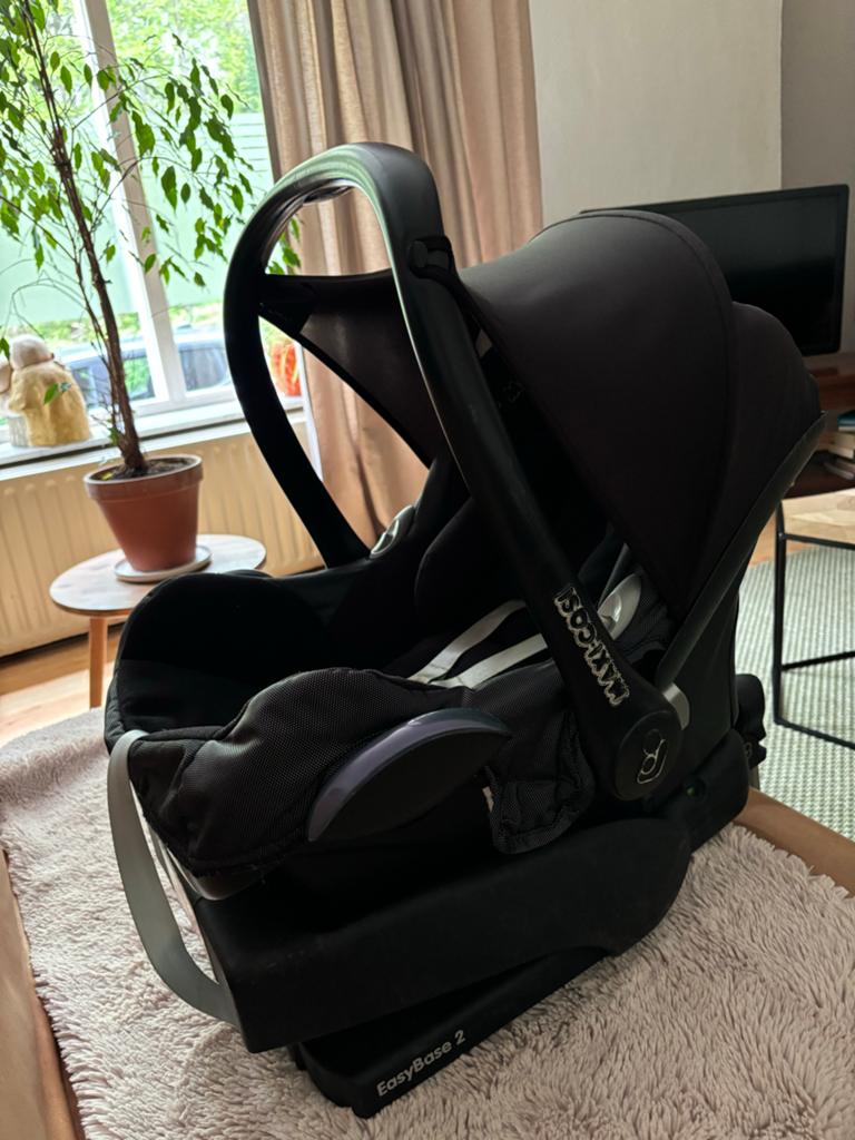 Maxi-Cosi autostoel met EasyBase 2, 0 t/m 13 kg, Maxi-Cosi, Gebruikt, Autogordel