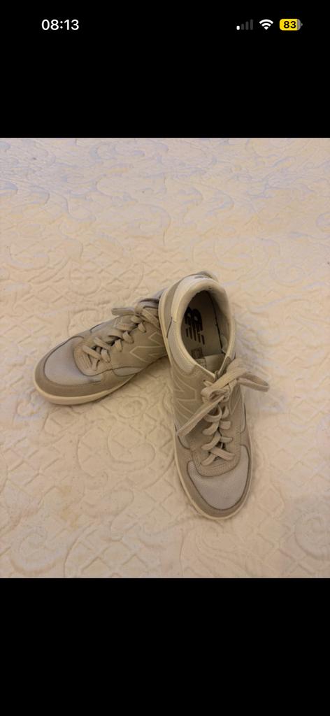 Lichtgrijze New Balance maat 43, Ophalen of Verzenden, Zo goed als nieuw, Grijs, Sneakers of Gympen