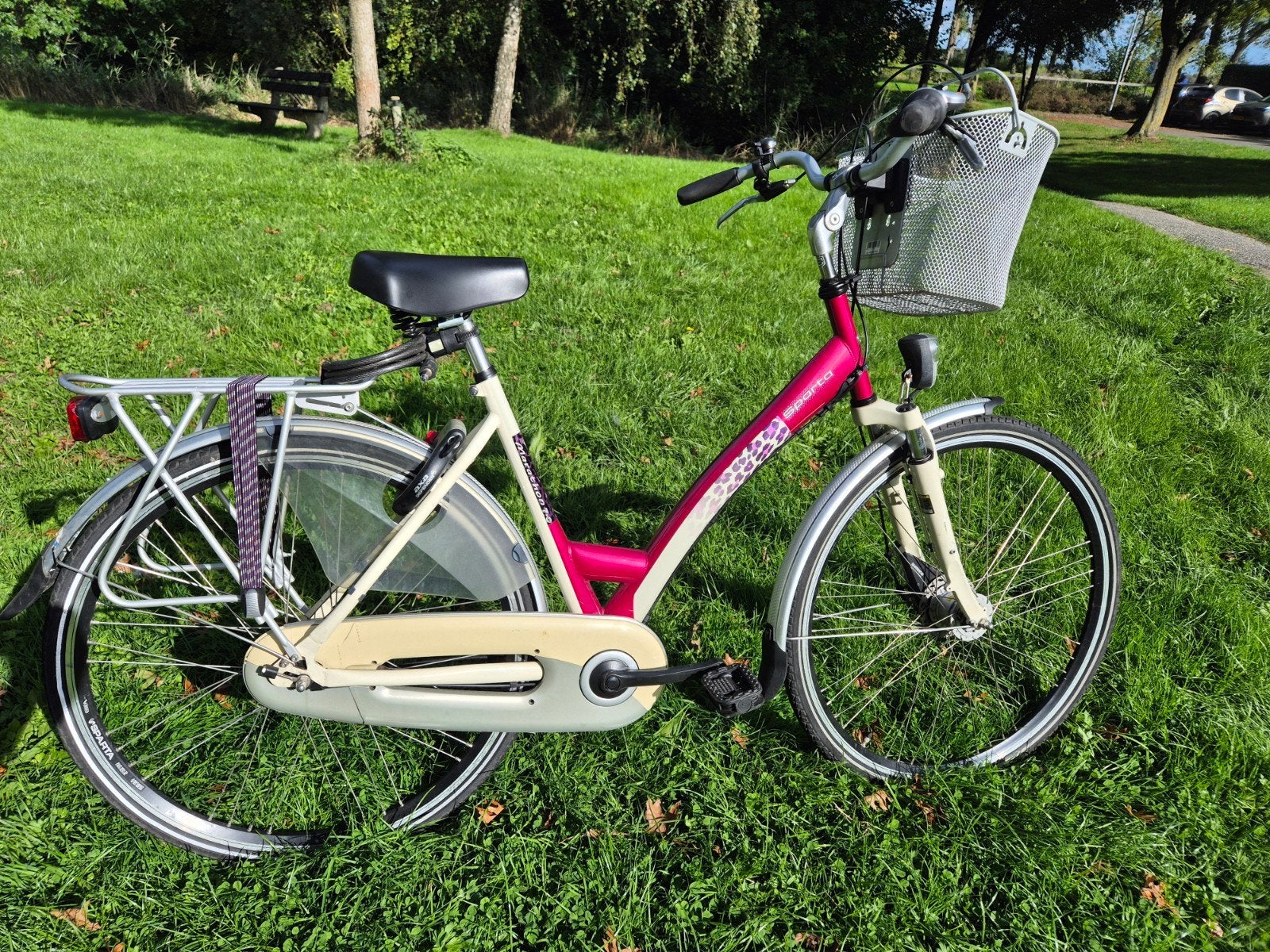 Sparta Marathon 7.0 Damesfiets - Diep Roze/Gebroken Wit, Fietsen en Brommers, Ophalen, Sparta, Gebruikt, 47 tot 50 cm