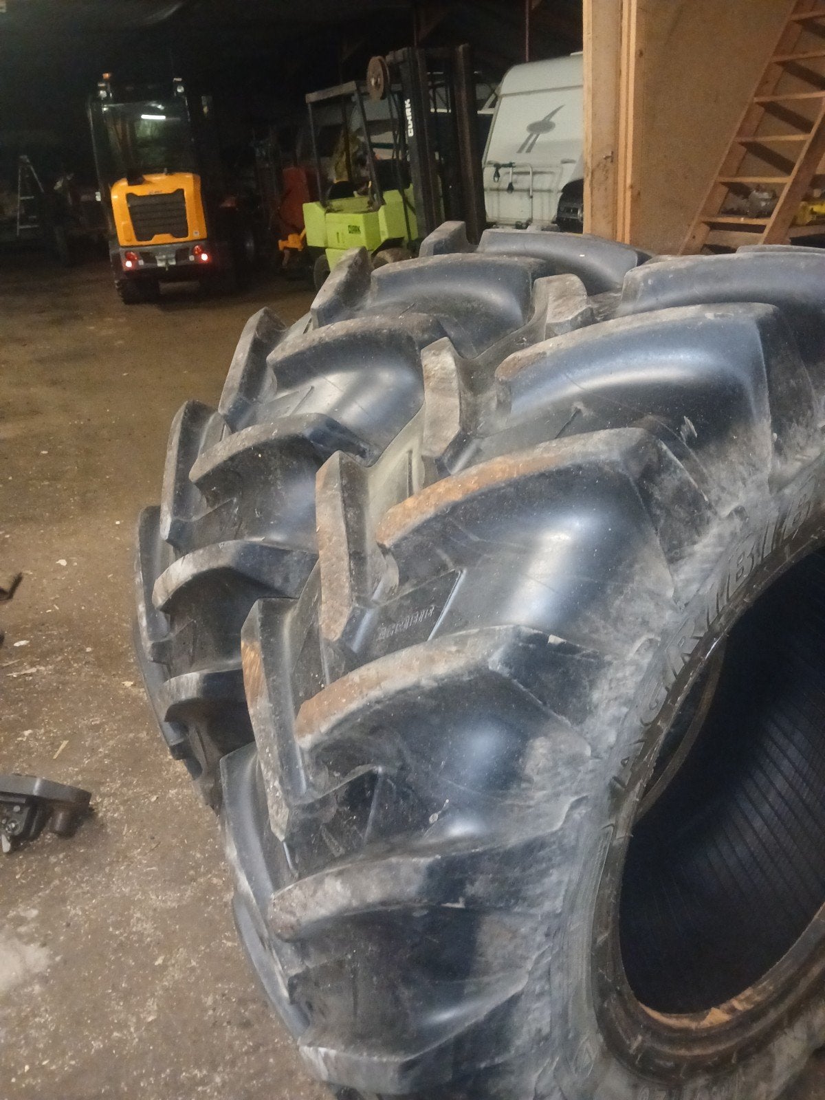 zeer nette set Michelin agribib 16.9R28, Zakelijke goederen, Ophalen of Verzenden