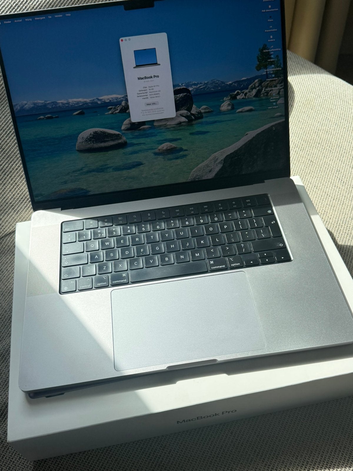 Macbook M1 pro, 16 inch, 16GB 2TB, MacBook Pro, Ophalen of Verzenden, Zo goed als nieuw, 16 inch