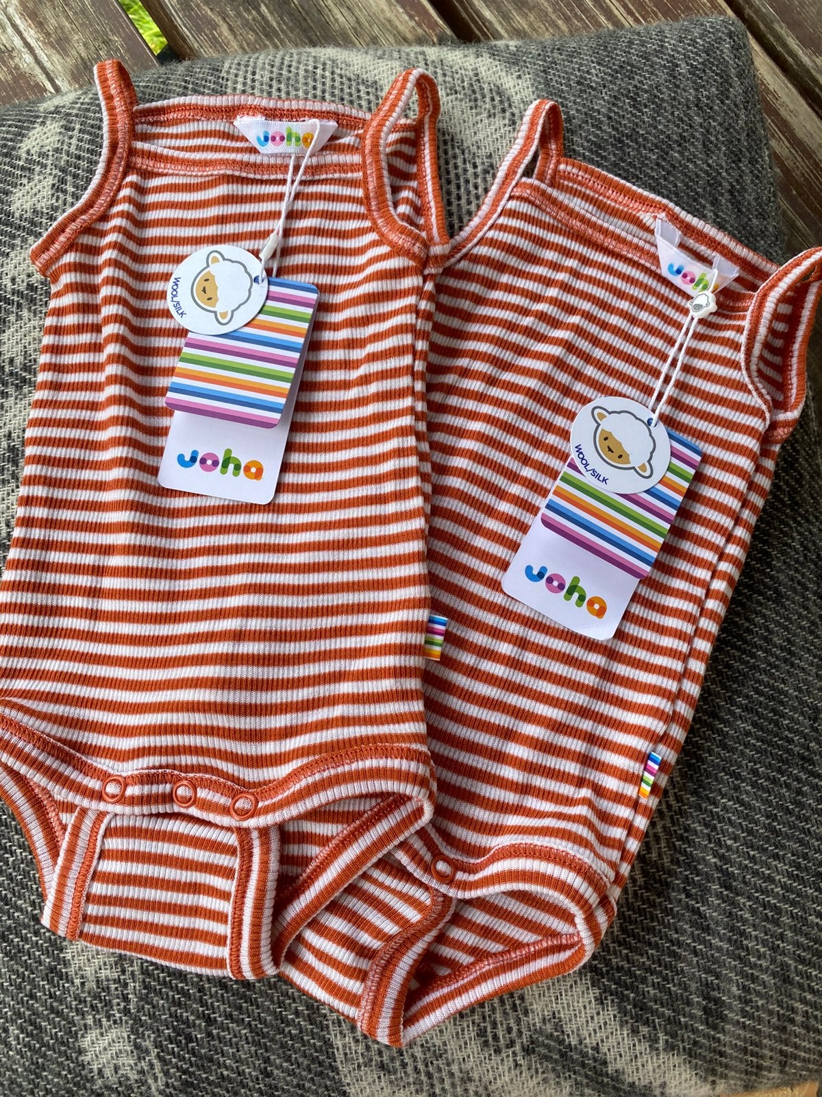 Twee zomerrompertjes Joha wol/zijde mt 56/62, Verzenden, Nieuw, Jongetje of Meisje, Nacht- of Onderkleding