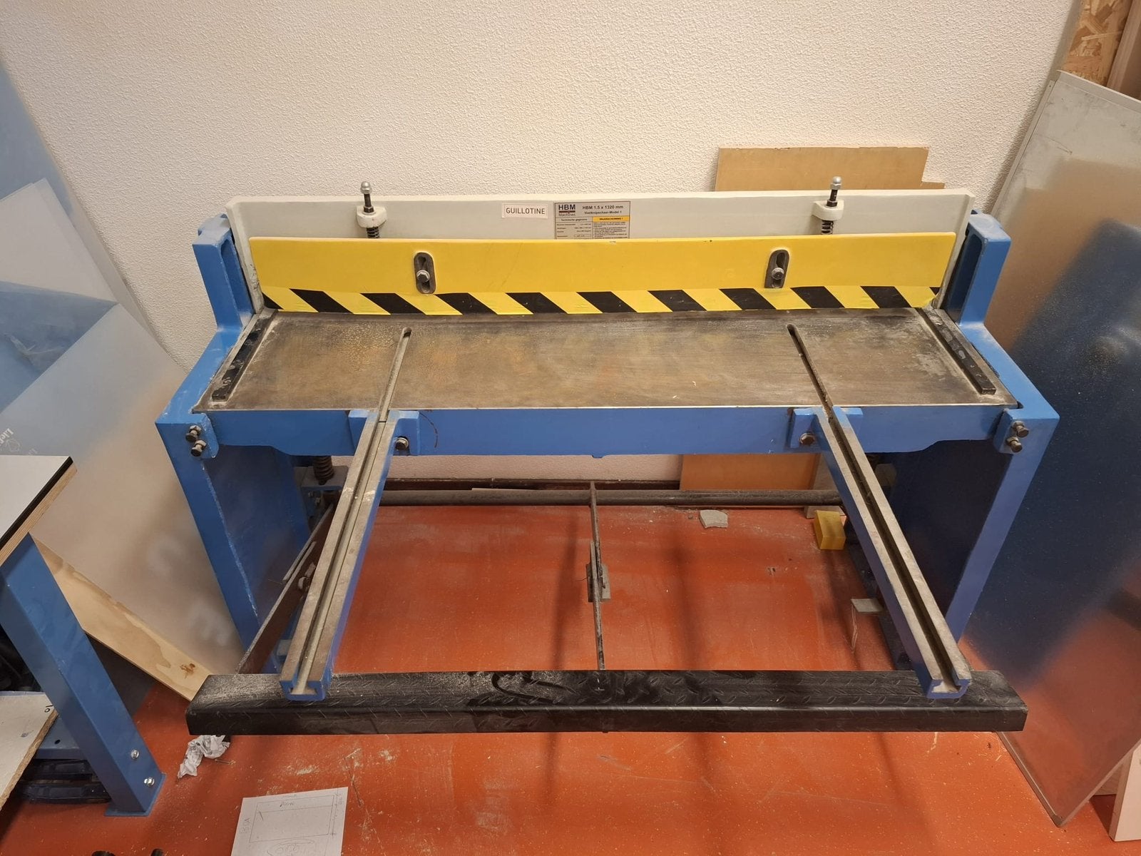 HBM 1,5 x 1320 mm professionele voetknipschaar – 490 kg, Doe-het-zelf en Verbouw, Gereedschap | Overige machines, Ophalen, Zo goed als nieuw