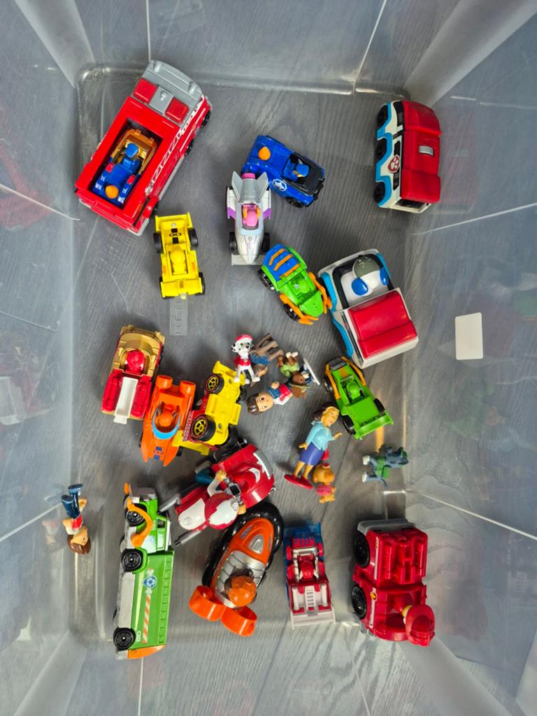 Diverse kleine paw patrol auto's, Ophalen
