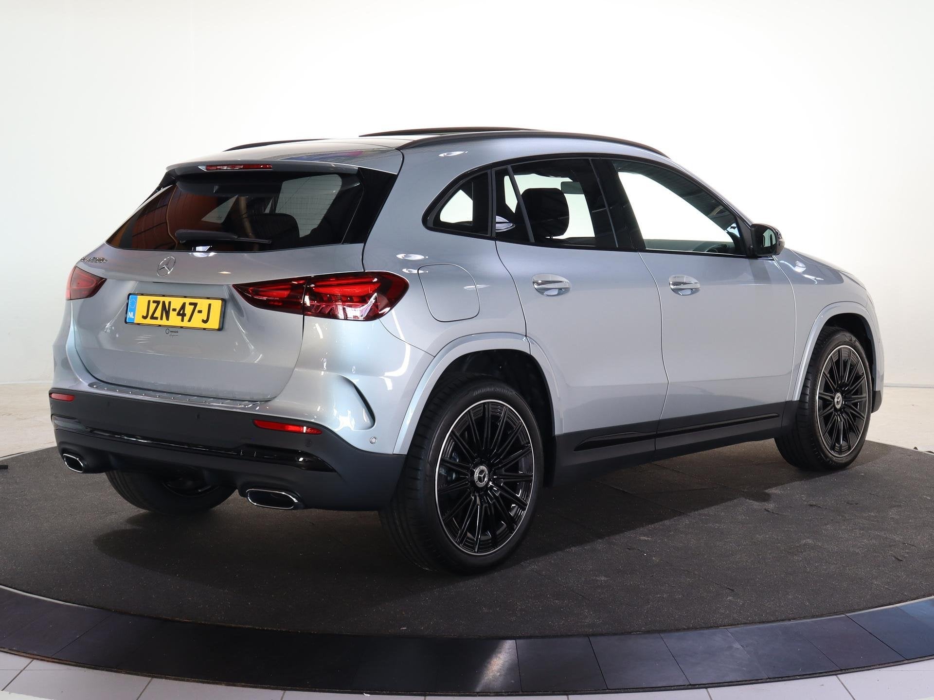Mercedes-Benz GLA-Klasse 250e Business Solution AMG | Premiu, Auto's, 1800 kg, 4 cilinders, 16 kWh, 163 pk