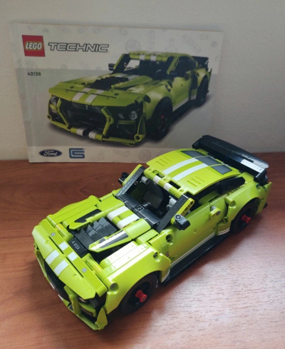 Lego Technic 42138 Ford Mustang Shelby GT500, Ophalen of Verzenden, Zo goed als nieuw