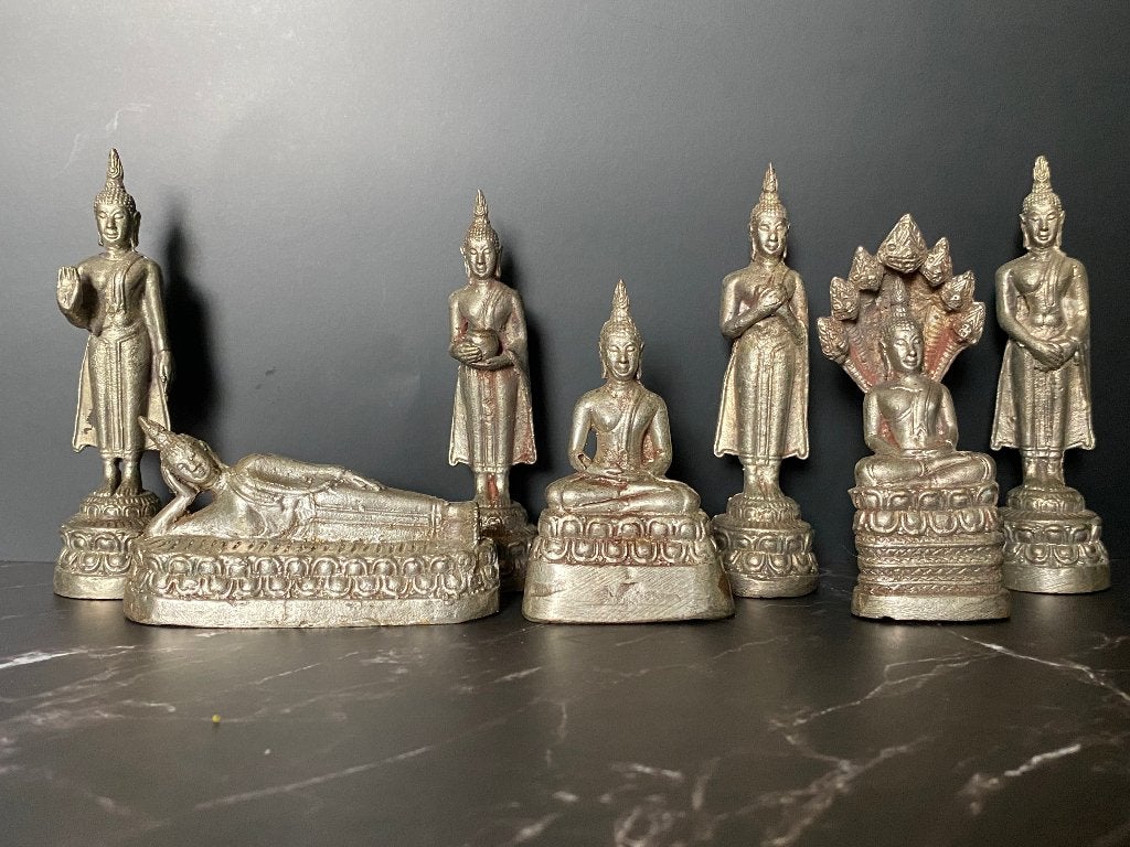 Set van 7 Thaise dag-Boeddha’s beelden – metaal, Metaal, Ophalen of Verzenden, Zo goed als nieuw, Nvt