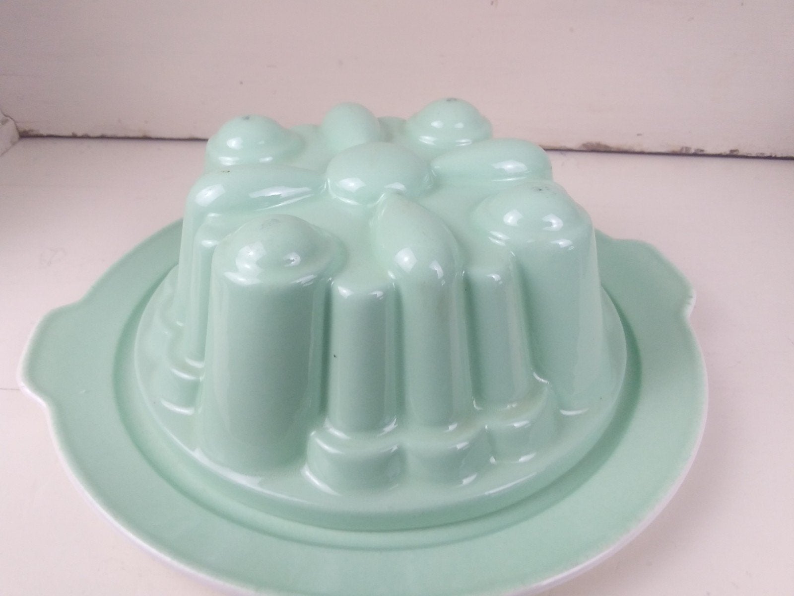 Grote puddingvorm op onderbord - Mintgroen, Ophalen of Verzenden