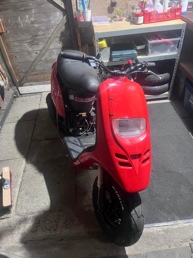 Typhoon 125 stage 3, Tweetakt, Overige modellen, Zo goed als nieuw, 125 cc