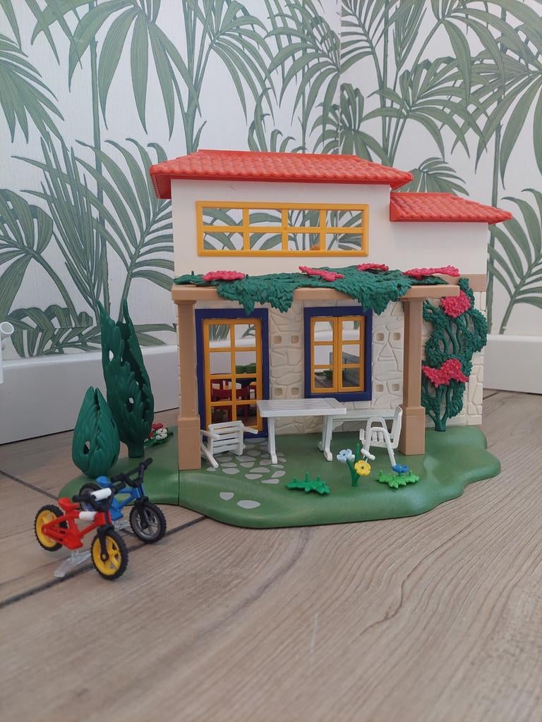 Playmobil vakantiehuis + kapsalon + meubels + veel accessoir, Ophalen of Verzenden