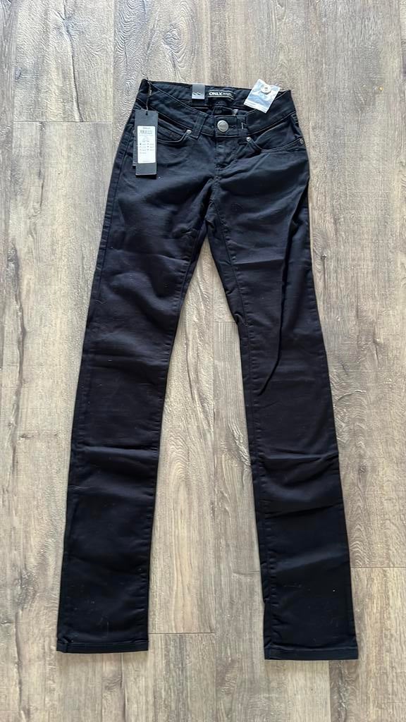 Nieuwe dames broek only w32L34, Ophalen of Verzenden, Nieuw, Blauw, W28 - W29 (confectie 36)