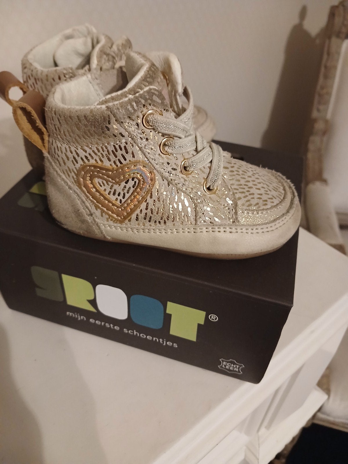 SROOT Gouden babyschoentjes maat 19, Kinderen en Baby's, Jongetje of Meisje, Ophalen of Verzenden, SROOT, Gebruikt