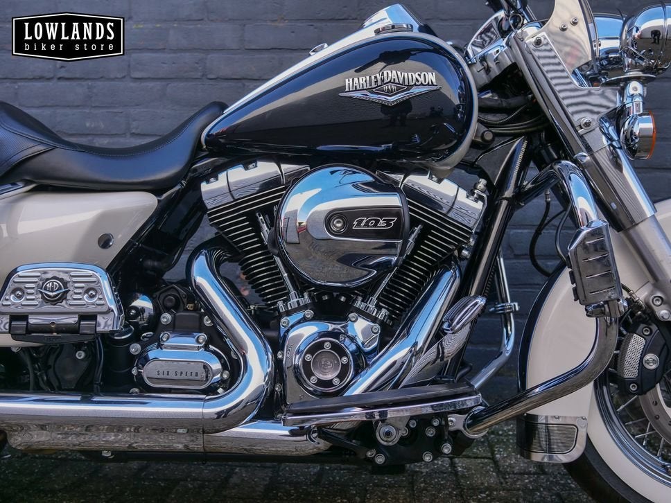 HARLEY-DAVIDSON ROAD KING CLASSIC FLHRC (bj 2013), 2 cilinders, 1690 cc, HARLEY-DAVIDSON, Bedrijf