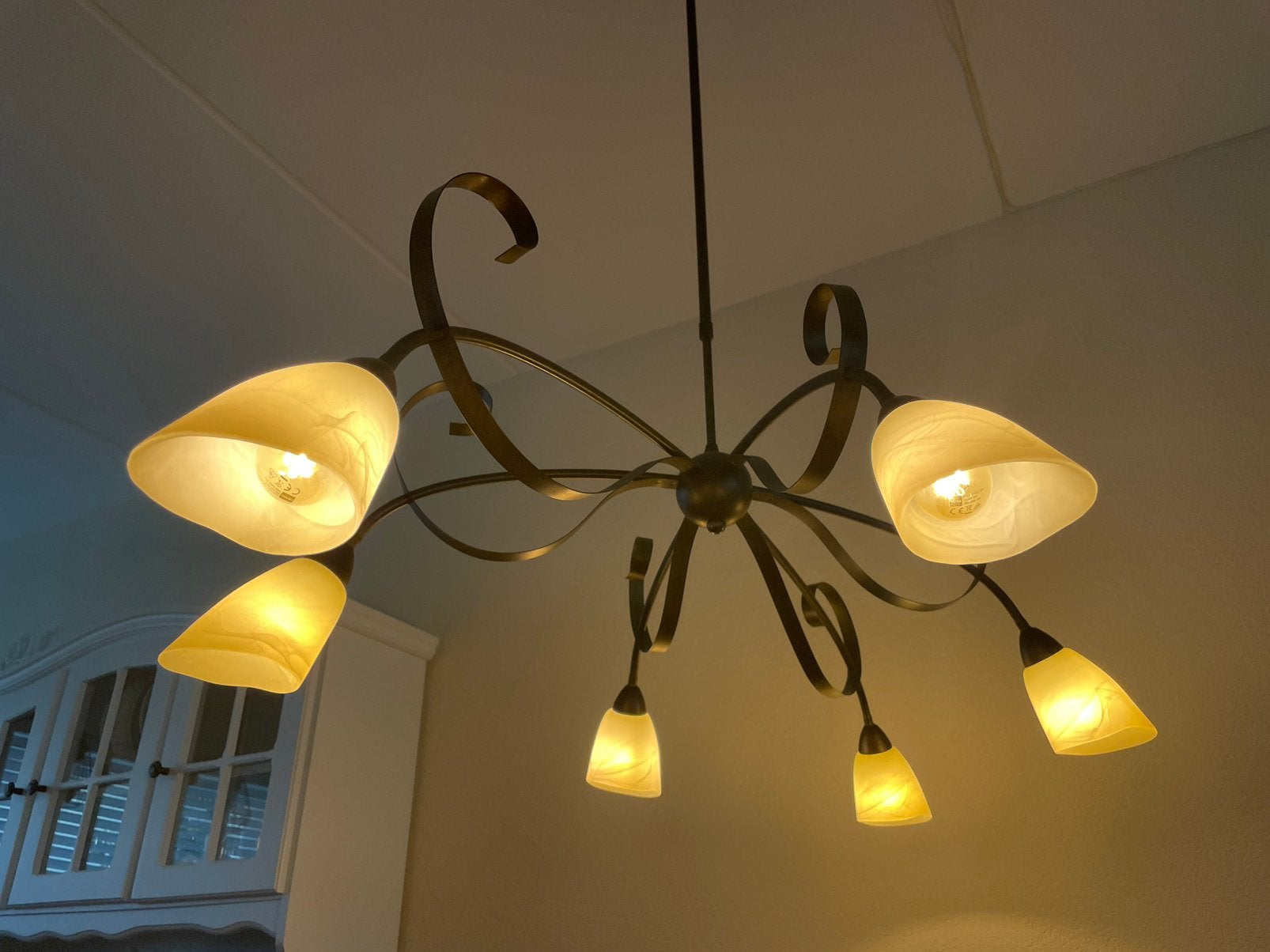 Plafondlamp met glazen kapjes, Ophalen, Zo goed als nieuw