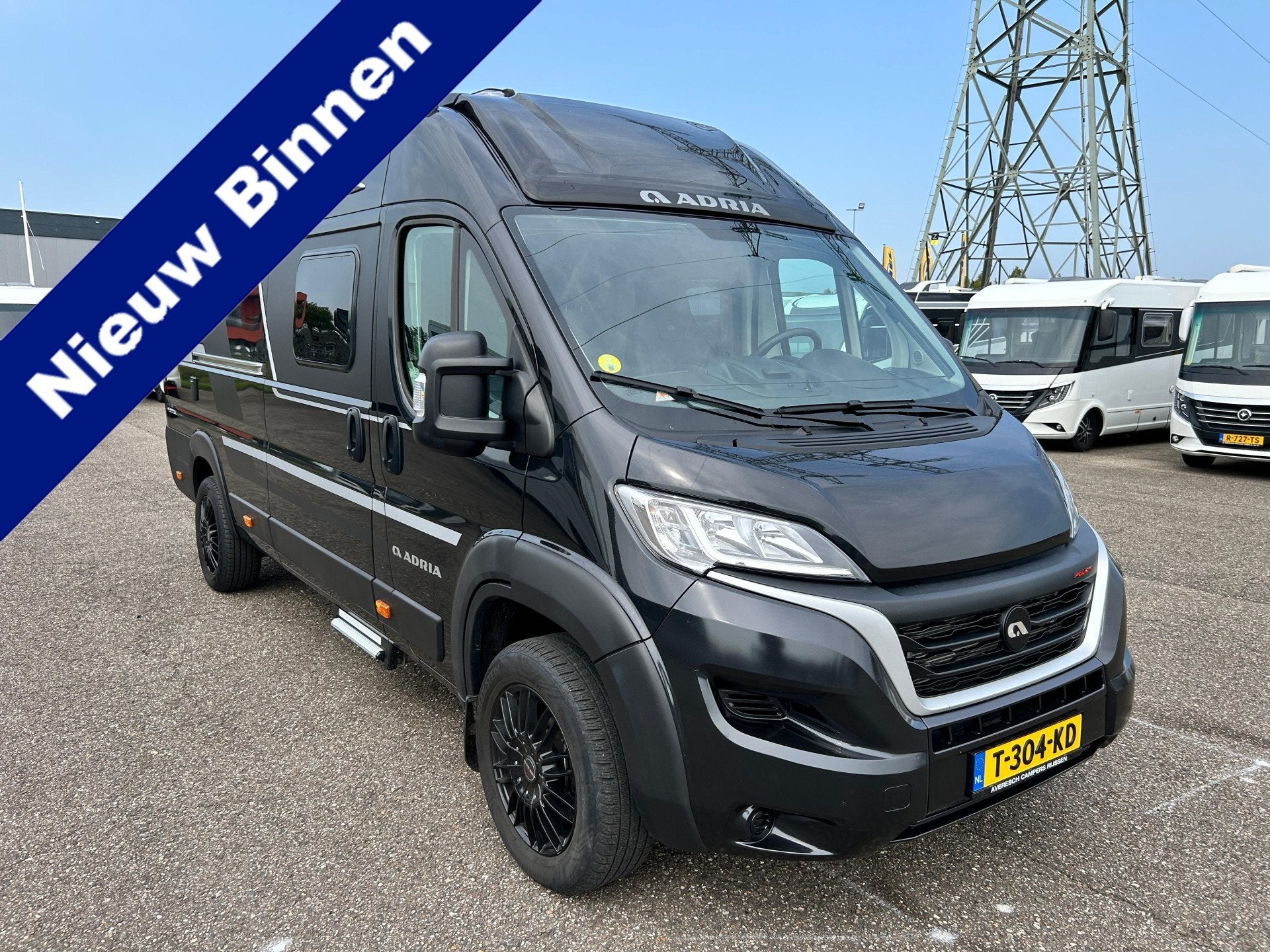 Adria TWIN 640SGX Supreme 180pk Automaat 18inch 3.5 of 4.0to, Automaat, Buscamper of Camperbus, 7 tot 8 meter, Diesel