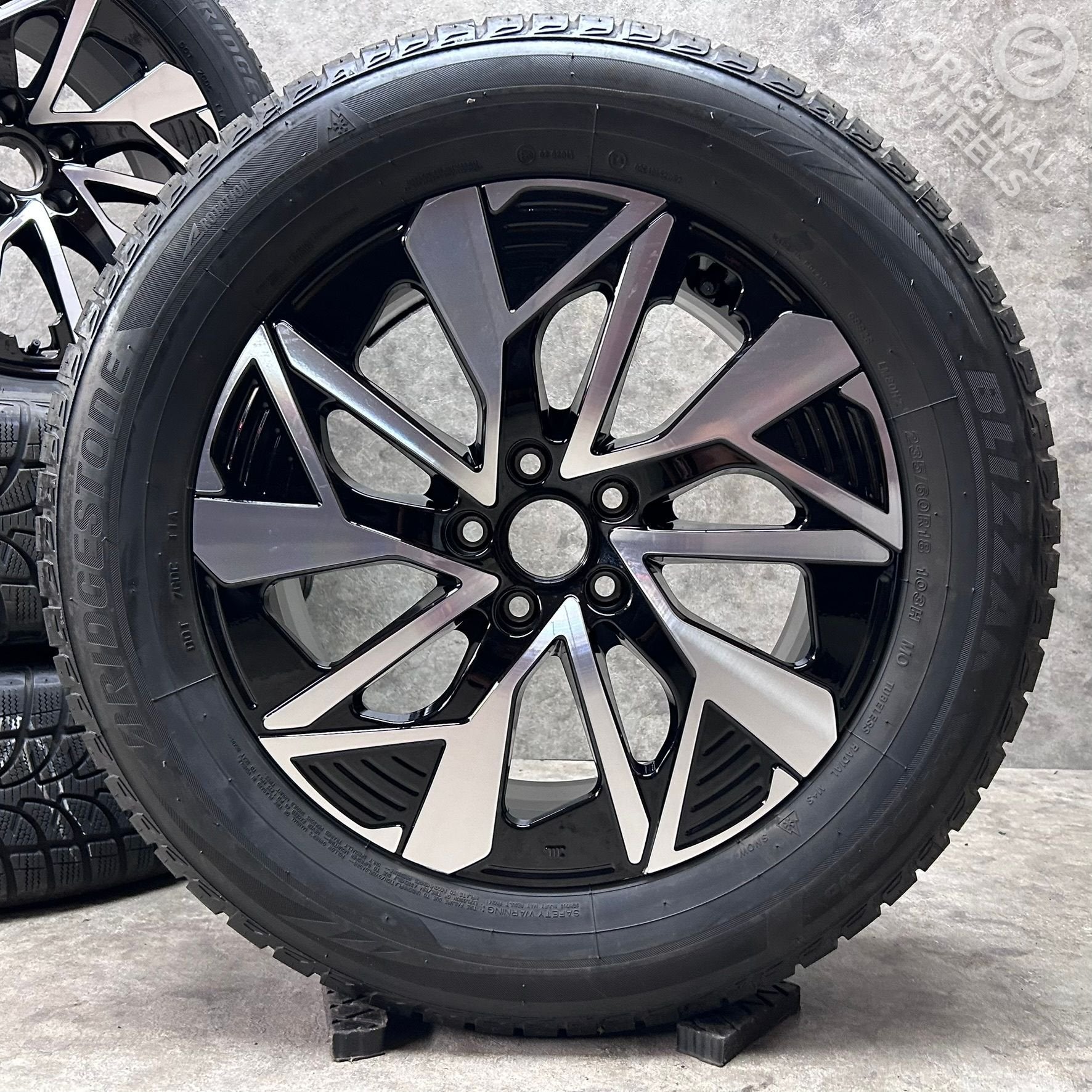 18 inch originele velgen + winterbanden Toyota BZ4X, 18 inch, Gebruikt, -, -