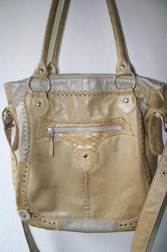 Schoudertas - Leer  - Vintage -  Doenya Tas, Overige merken, Gebruikt, Beige, Ophalen of Verzenden
