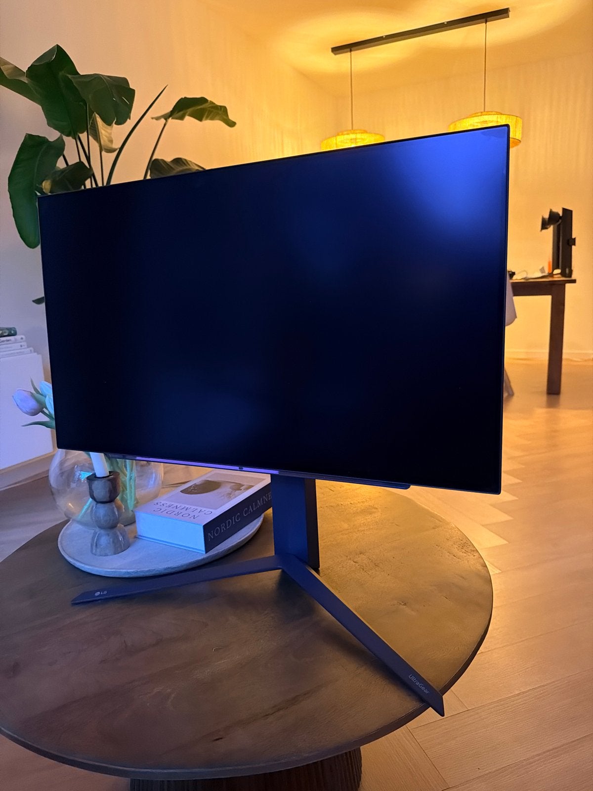 LG UltraGear OLED 27GR95QE-B 27 inch Gaming Monitor, Computers en Software, Hoofdtelefoonaansluiting, Minder dan 1 ms, Zo goed als nieuw