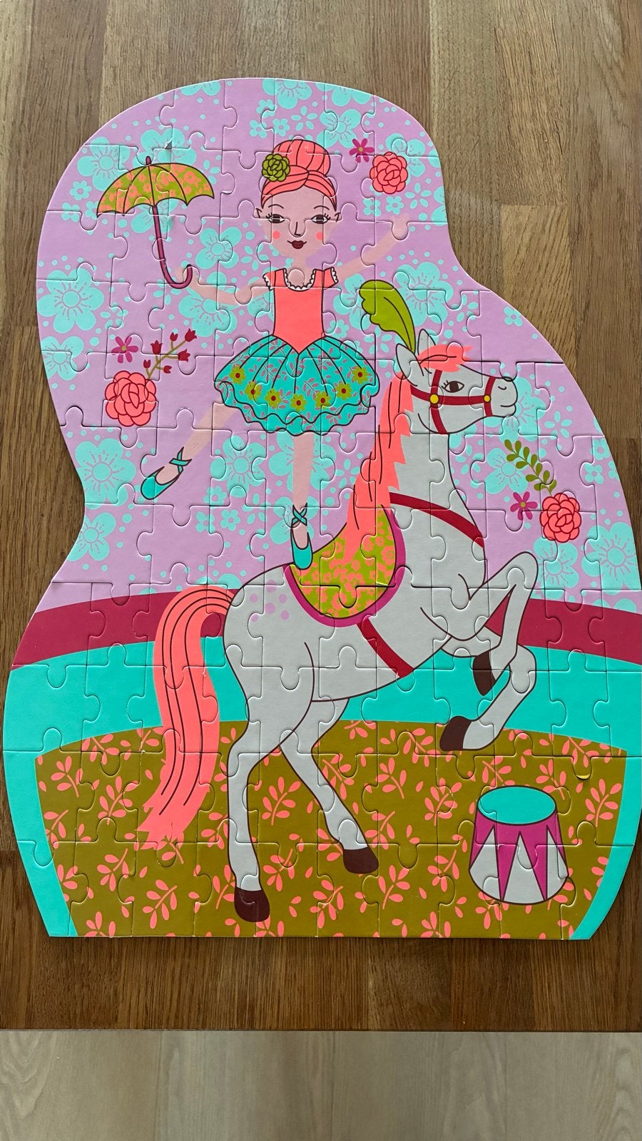 Ballerina en paard puzzel 100 stukjes, Ophalen of Verzenden, Meer dan 50 stukjes, Zo goed als nieuw, 4 tot 6 jaar