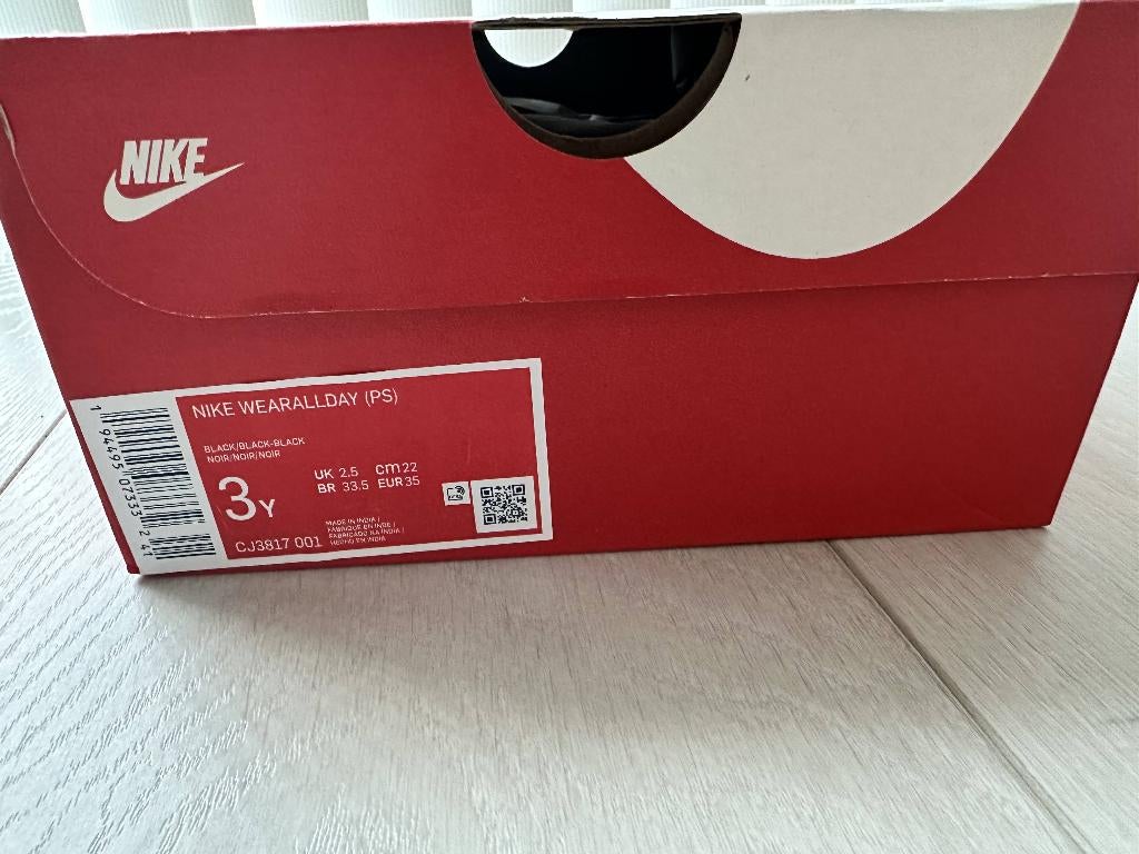 Nike WearAllDay maat 35, Ophalen of Verzenden, Nieuw, Hardloopschoenen, Nike