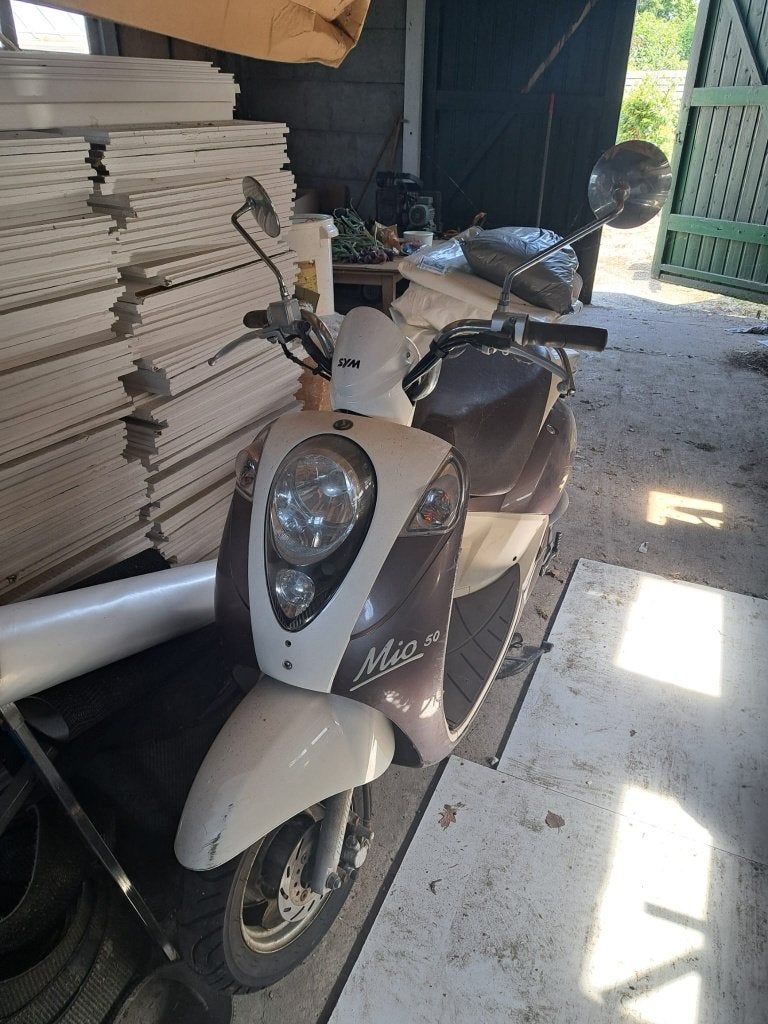 Sym mio, Fietsen en Brommers, Scooters | SYM, Gebruikt, Maximaal 45 km/u, Benzine, Ophalen