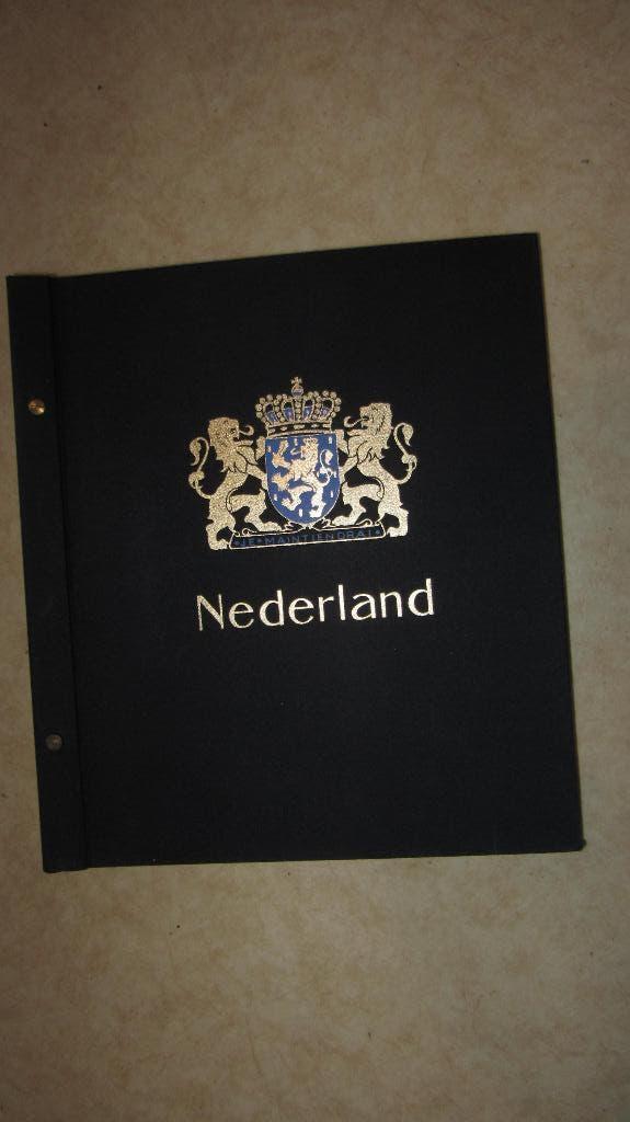 Davos album nederland, Postzegels en Munten, Ophalen of Verzenden, Verzamelalbum