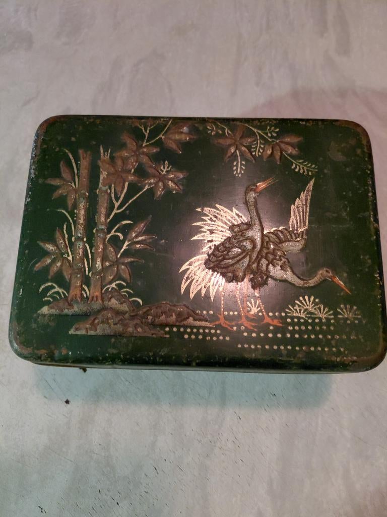 Vintage blikken theebus met kraanvogels en bamboe, Ophalen of Verzenden, Gebruikt, Thee, Overige merken