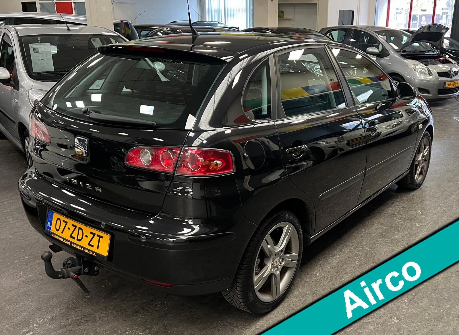 Seat Ibiza 1.6-16V Freestyle 2e Eigenaar - NAP - Trekhaak -, Auto's, Voorwielaandrijving, Zwart, 4 cilinders, Origineel Nederlands