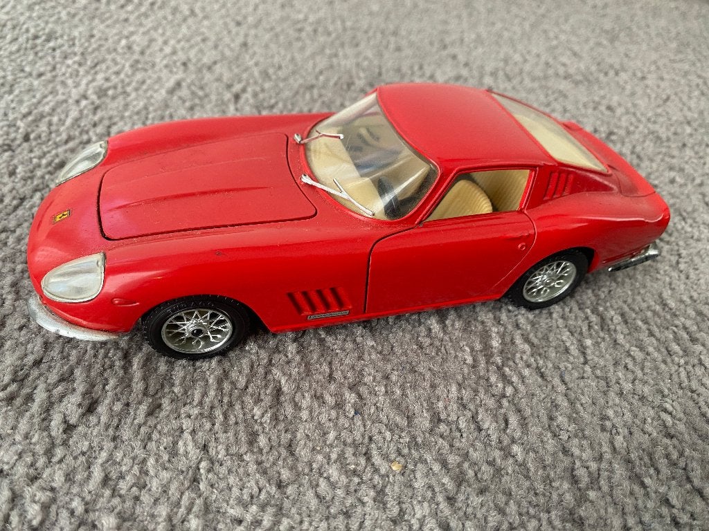 Bburago Ferrari 275 GT B4 1/24, Hobby en Vrije tijd, Ophalen of Verzenden, Gebruikt, Auto, Bburago