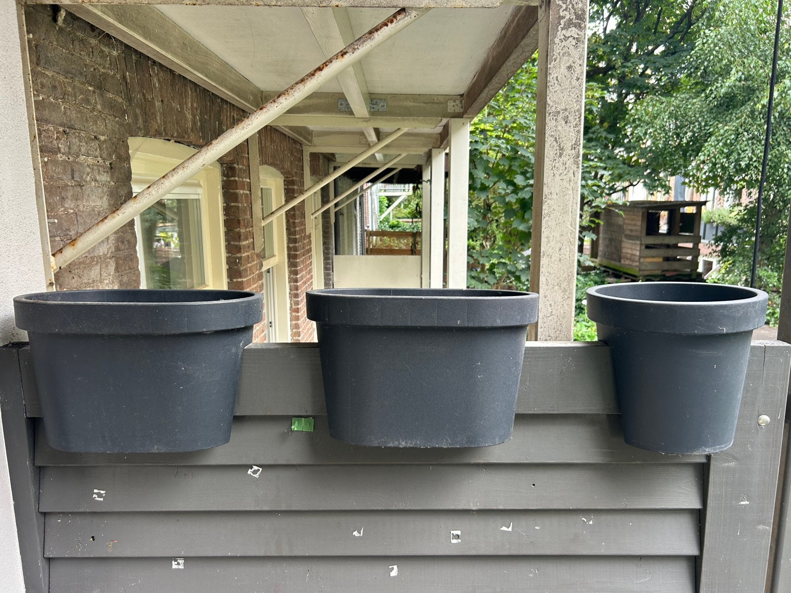 3 plantenbakken, Tuin en Terras, Bloembakken en Plantenbakken, Ophalen, Kunststof, Minder dan 30 cm, Rond