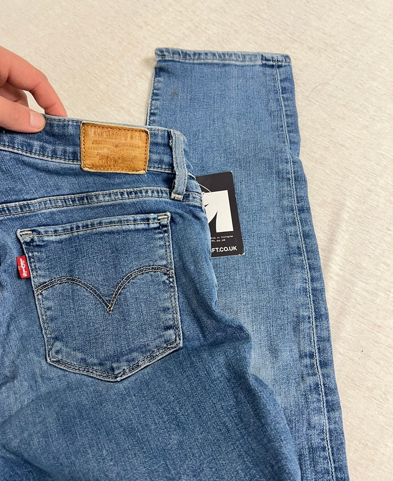 Levi’s levis spijkerbroek dames vrouwen W26 26 spijker broek, Blauw, Ophalen of Verzenden, Zo goed als nieuw, H