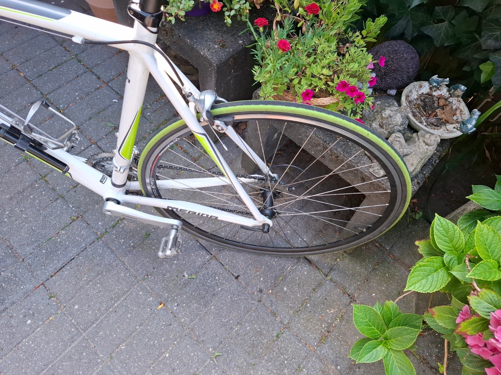 Merida Road Racefiets - Wit/Groen, Goede Staat, 28 inch, Velgrem, Aluminium, Zo goed als nieuw