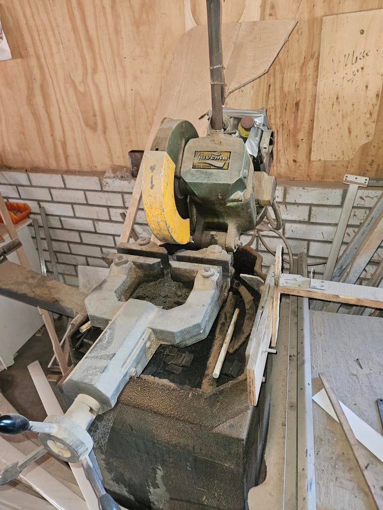 Robuuste HUVEMA  afkortzaag - Ideaal voor houtbewerking, Ophalen, Gebruikt, Wadkin, 70 mm of meer