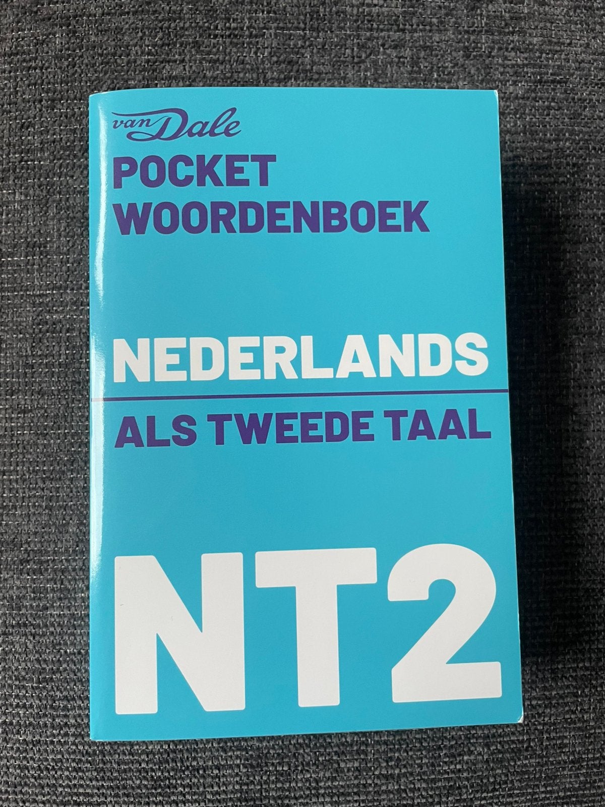 Van Dale Woordenboek NT2, Boeken, Woordenboeken, Zo goed als nieuw, Nederlands, Van Dale, Ophalen of Verzenden