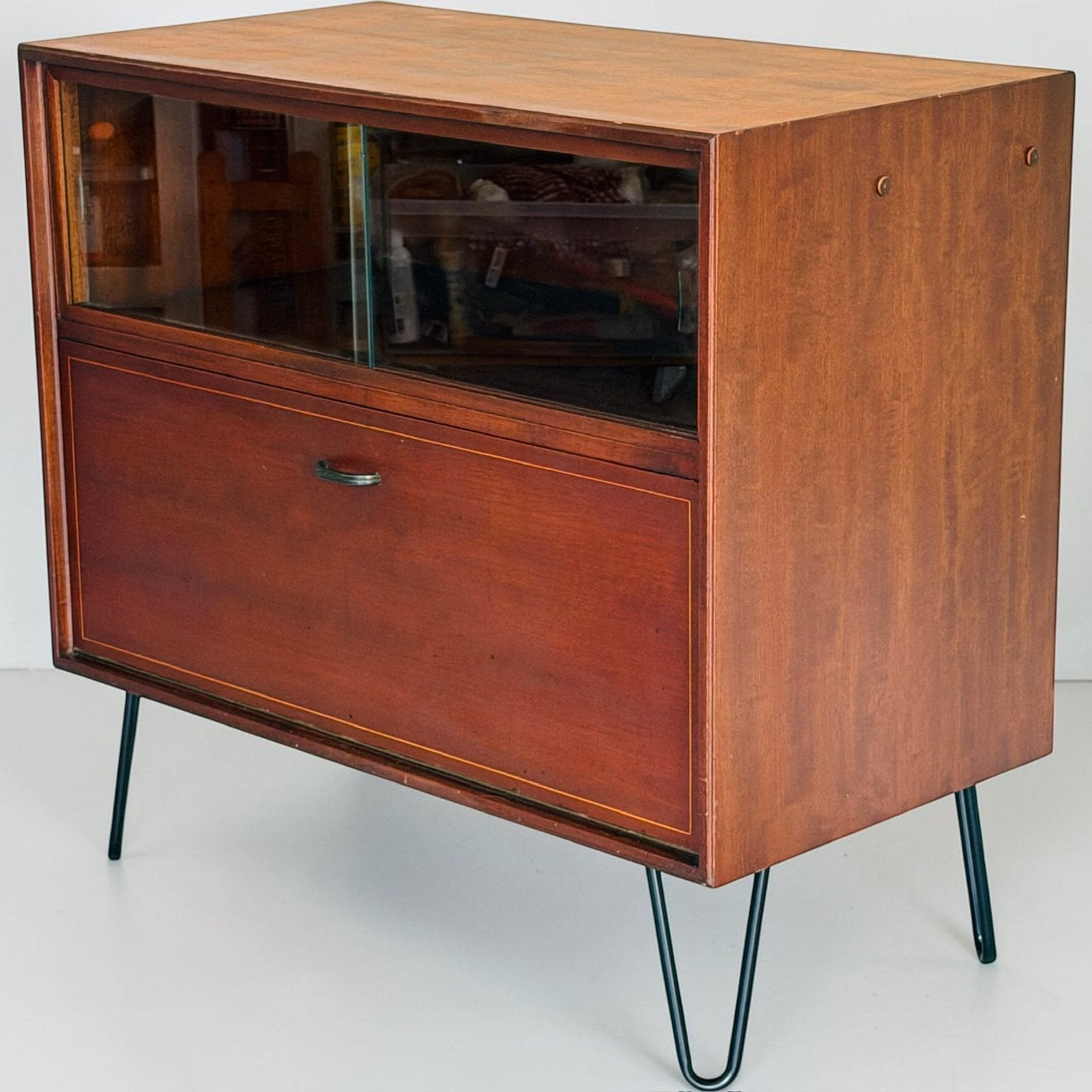 Foto 3 van Vintage Formule Kempkes dressoir | Multi Lux | wandkast
