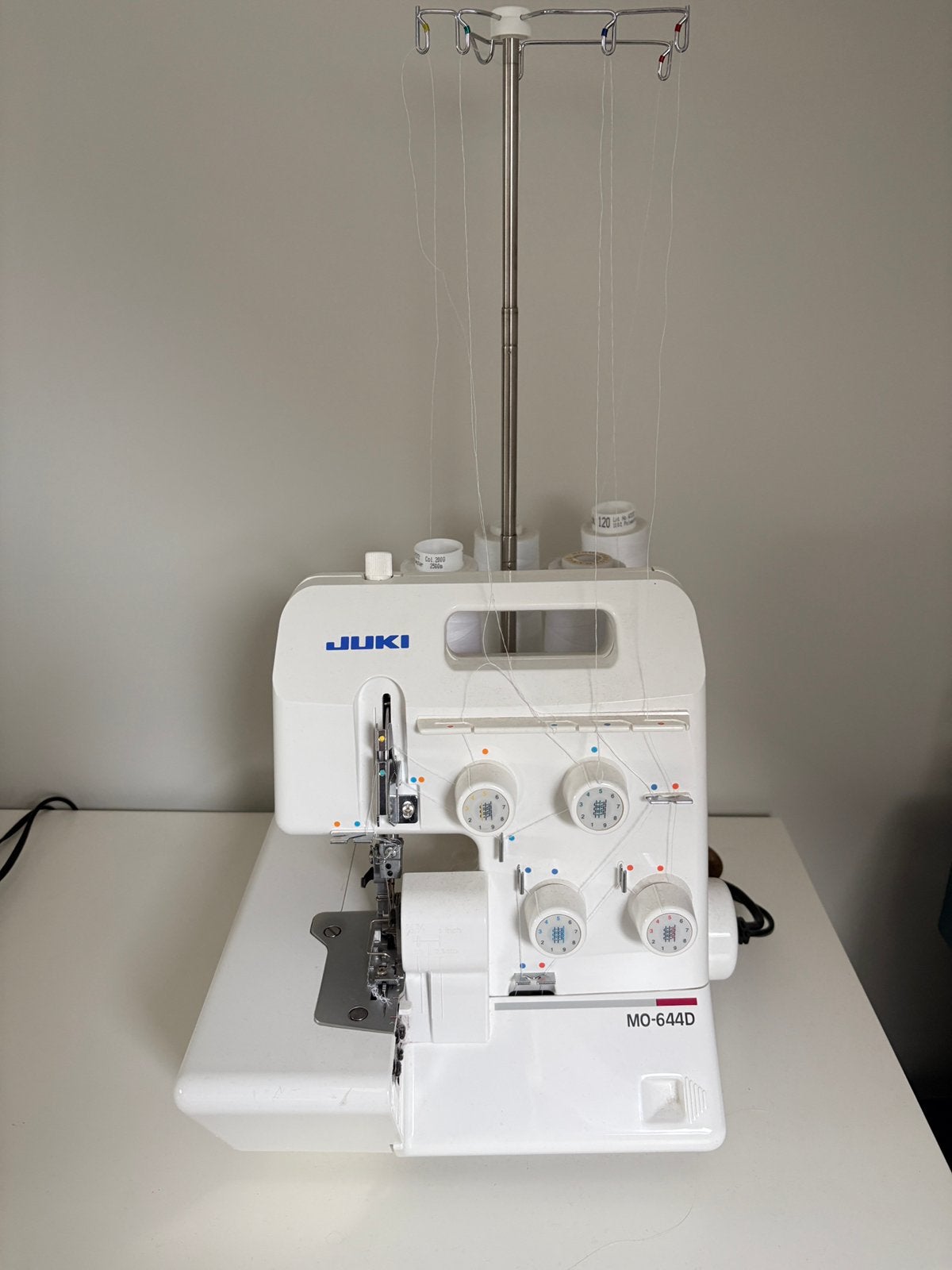 Juki M0-644D lockmachine, Ophalen, Zo goed als nieuw, Lockmachine, Overige merken