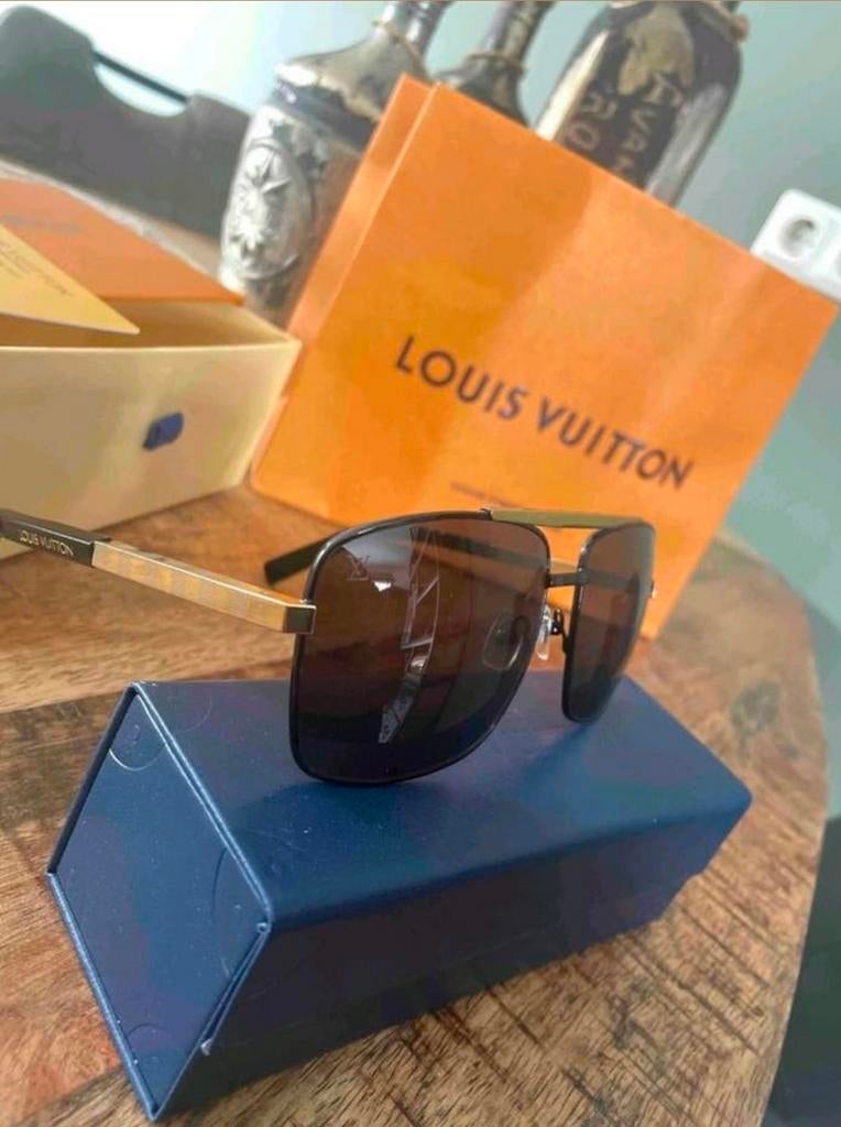 Louis vuitton zonnebril nieuw, Ophalen of Verzenden, Nieuw, Zwart, Overige merken