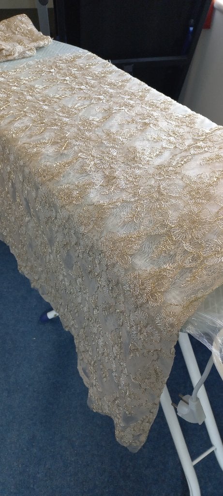 Bruidsstof  en patroon voor bruidsjurk / top, Ophalen of Verzenden, Nieuw, Beige, Accessoires