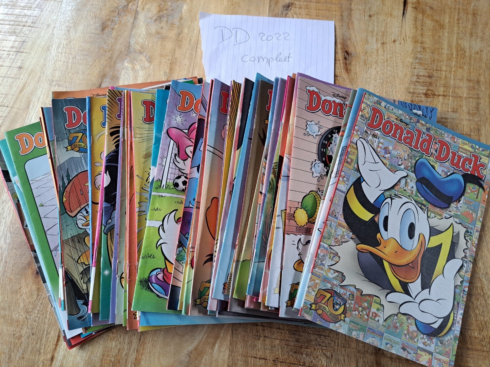 Complete jaargang Donald Duck 2022, Boeken, Complete serie of reeks, Ophalen of Verzenden, Zo goed als nieuw