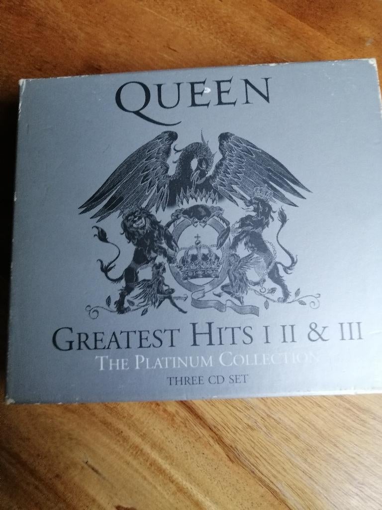 CD box Queen Greatest Hits I, II and III, Cd's en Dvd's, Cd's | Rock, Zo goed als nieuw, Poprock, Verzenden
