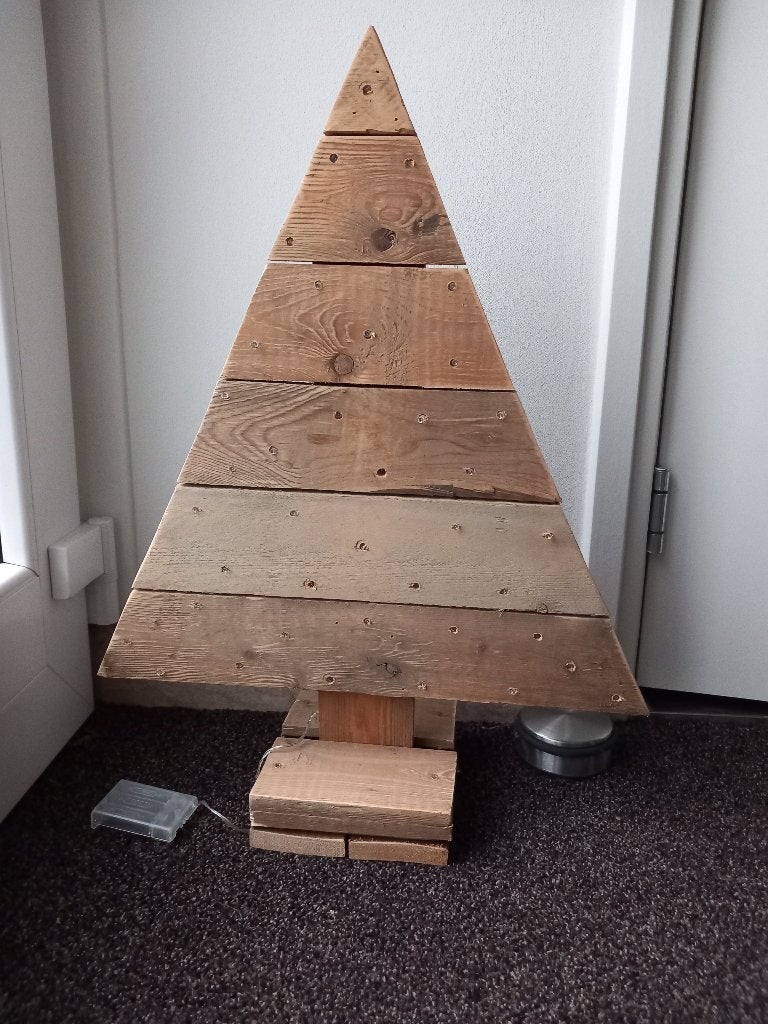 Kerstboom van steigerhout met verlichting op batterij, Ophalen of Verzenden, Nieuw