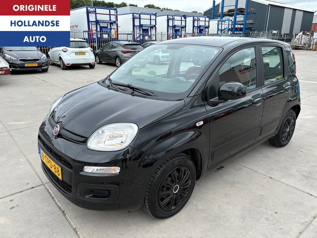 Fiat Panda 0.9 TwinAir Edizione Cool Zwart van Oma, Voorwielaandrijving, Gebruikt, Panda, Met garantie (alle)