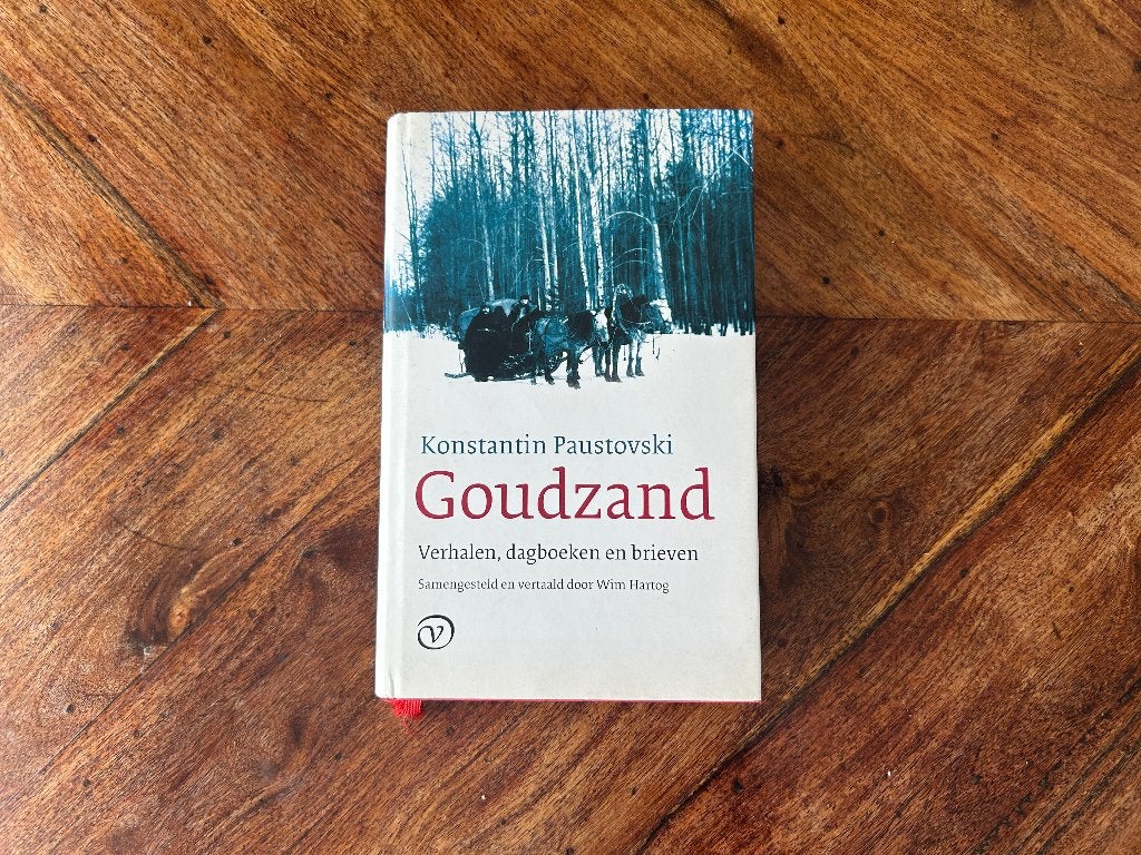Konstantin Paustovski - Goudzand, Boeken, Ophalen of Verzenden, Zo goed als nieuw, Konstantin Paustovksi, Nederland